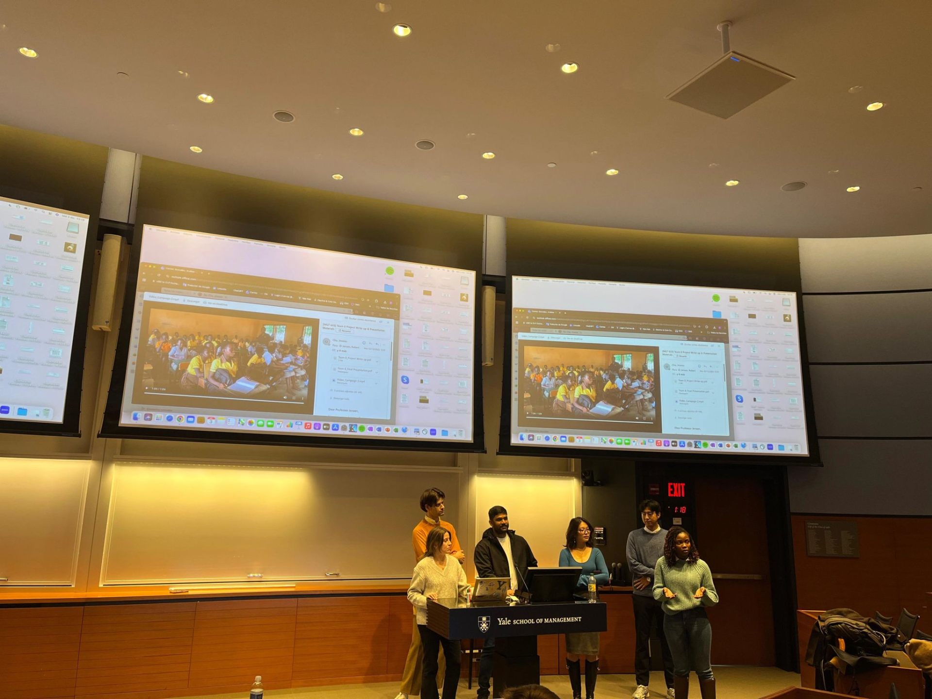 Vishnu Kiritee Guttikonda presenting a global Business & Society case at Yale School of Management