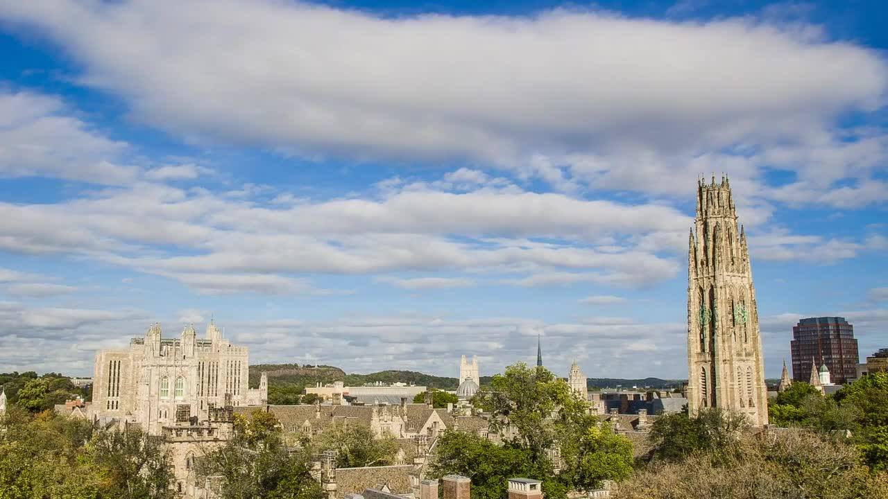 Yale skyline with Harkness Tower